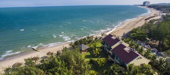 Huong Phong Ho Coc Beach Resort