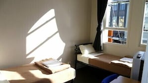 공용 도미토리, 남녀공용 도미토리, 공용 욕실 | 무료 WiFi