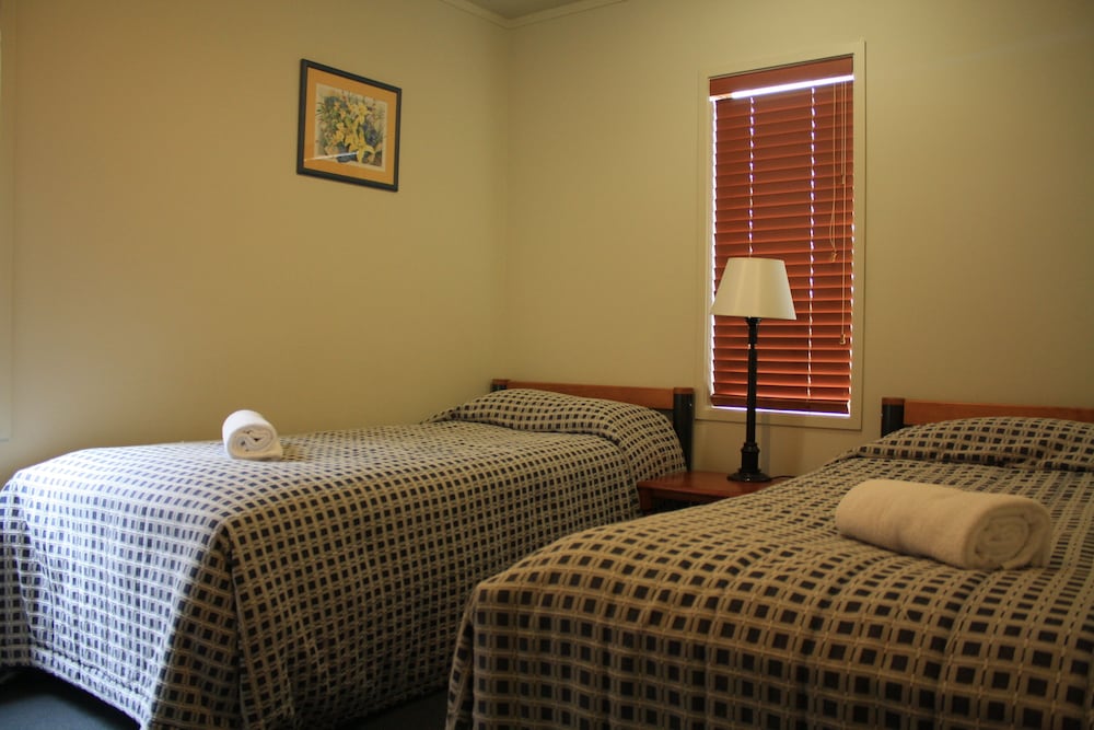 Rocky Mountain Chalets 4