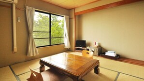 Room - Onoue Ryokan (Karatsu)