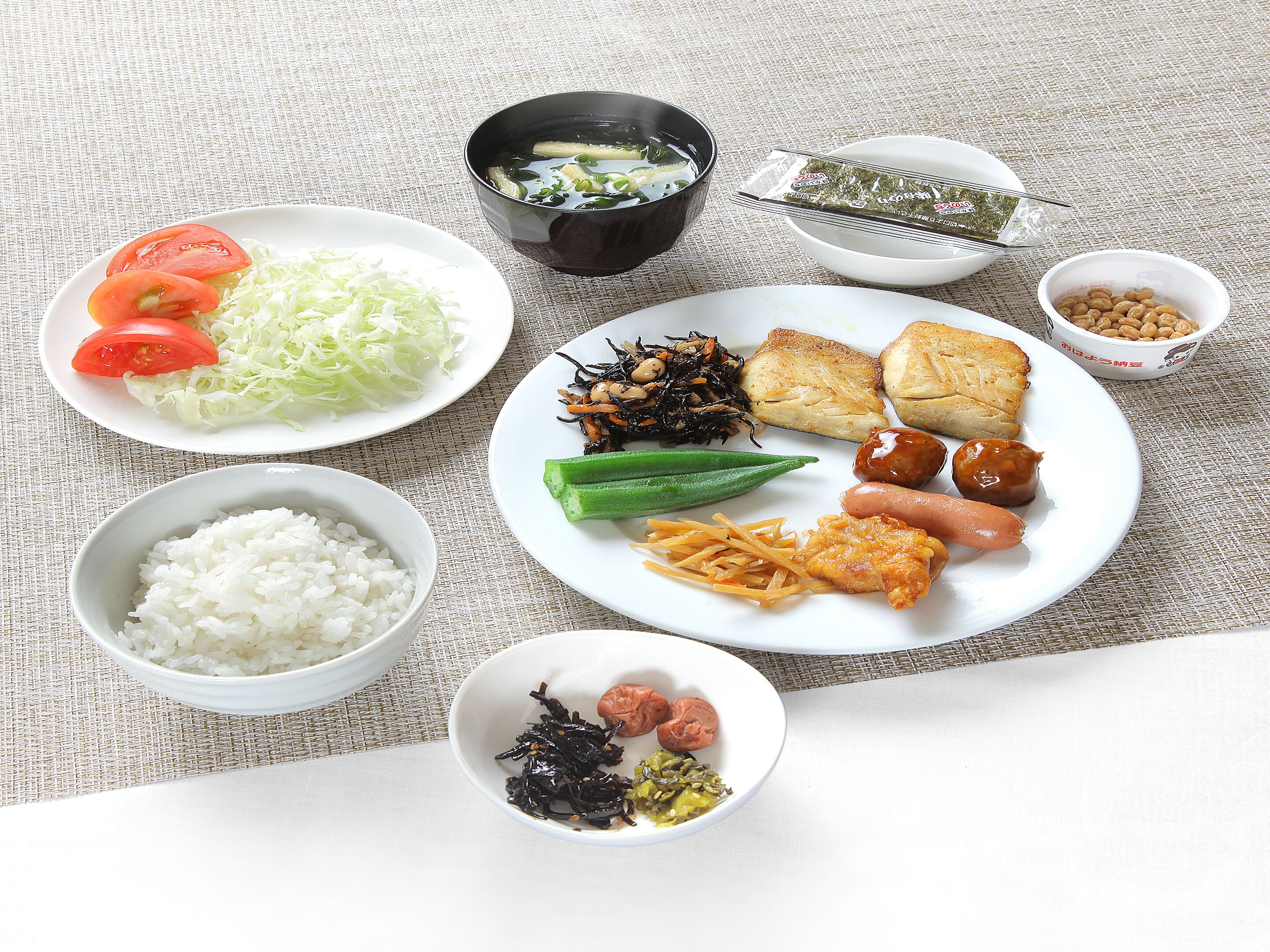 daily japanese breakfast (jpy 800 per person)