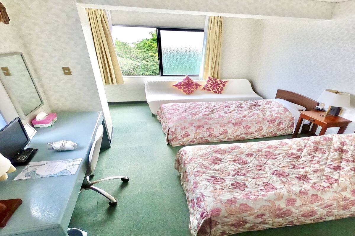雙床房 | 熨斗/熨衫板、免費 Wi-Fi
