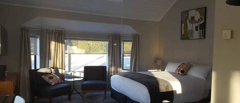 Literie de qualité supérieure, décoration personnalisée