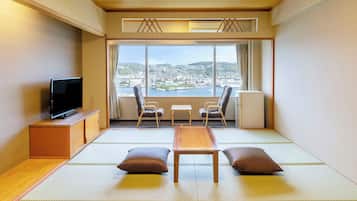 Phòng Superior, không hút thuốc, quang cảnh thành phố (Japanese-Style, Top Floor) | Két bảo mật tại phòng, bộ trải giường