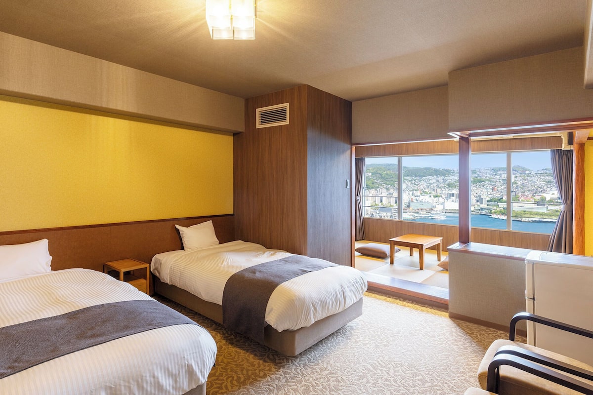 Quarto duplo superior, para não fumantes (Japanese-Western-Style) | Cofres nos quartos, roupa de cama
