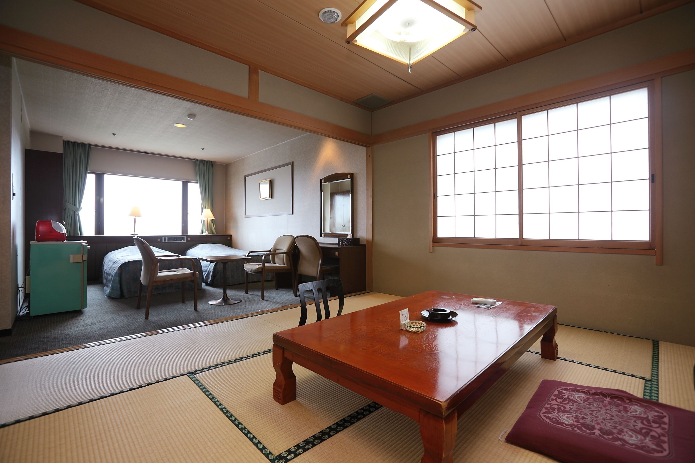 Japanese Western Room  | Desk, free WiFi