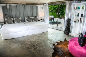 Family Duplex, 2 Bedrooms, Garden View, Courtyard Area | Minibar, in-room safe, desk, iron/ironing board