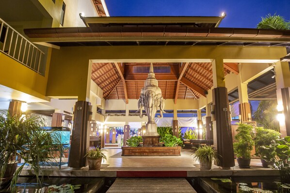 Exterior - Pgs Hotels Casa Del Sol (Kata)