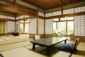 View from room - Hashinoya Annex Ransui (Kobe)