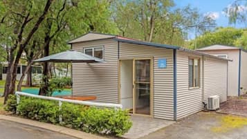 Economy Studio Cabin - Sleeps 4 | View from room
