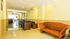 Lobby sitting area - Sanur Ayu Hotel (Denpasar)