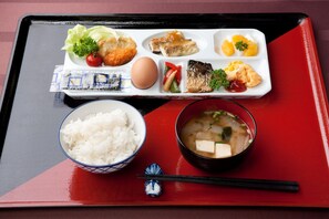 Food and drink - Business Hotel Shinten (Imari)