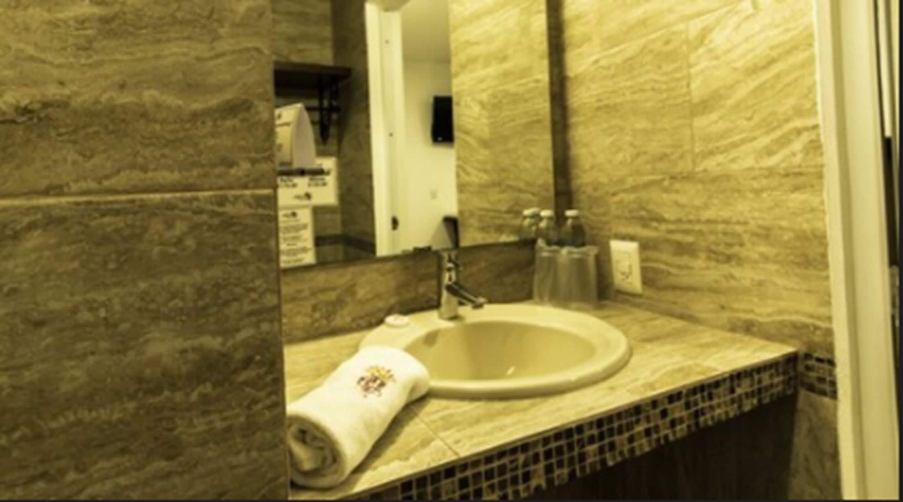 superior room | 1 bedroom, premium bedding, down duvets, desk