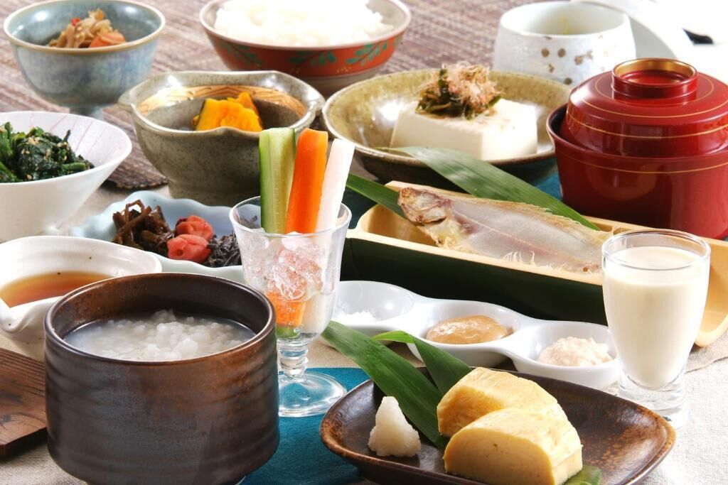 餐饮