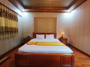 Deluxe Double or Twin Room, 1 Queen Bed, Private Bathroom