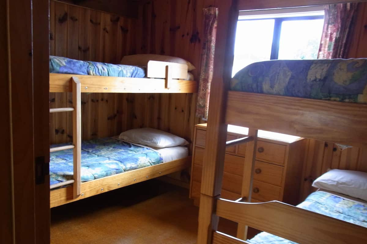 Chalet, 2 habitaciones | 1 dormitorio, ropa de cama hipoalergénica, cunas gratuitas y wifi gratis
