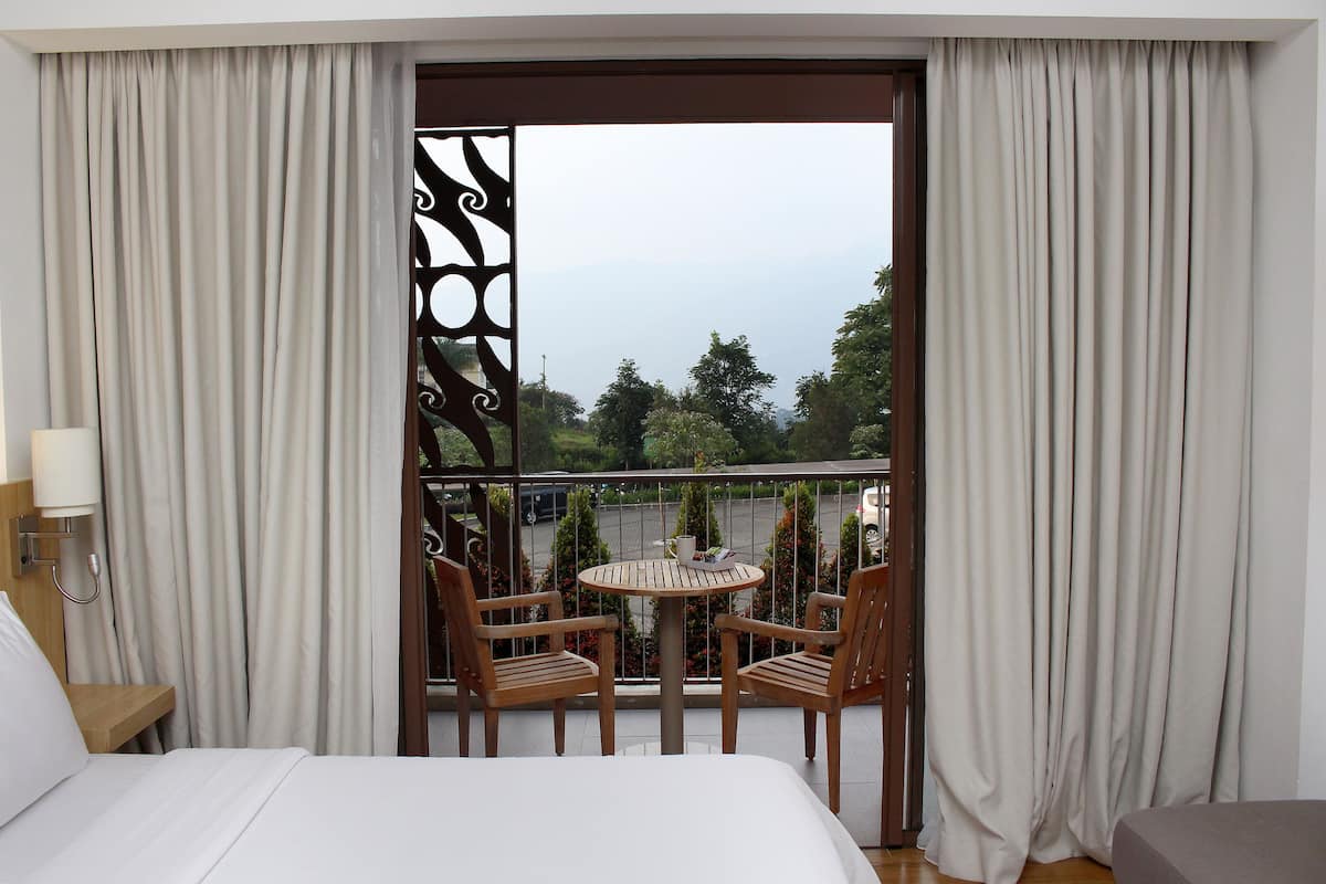 deluxe standard | garden view