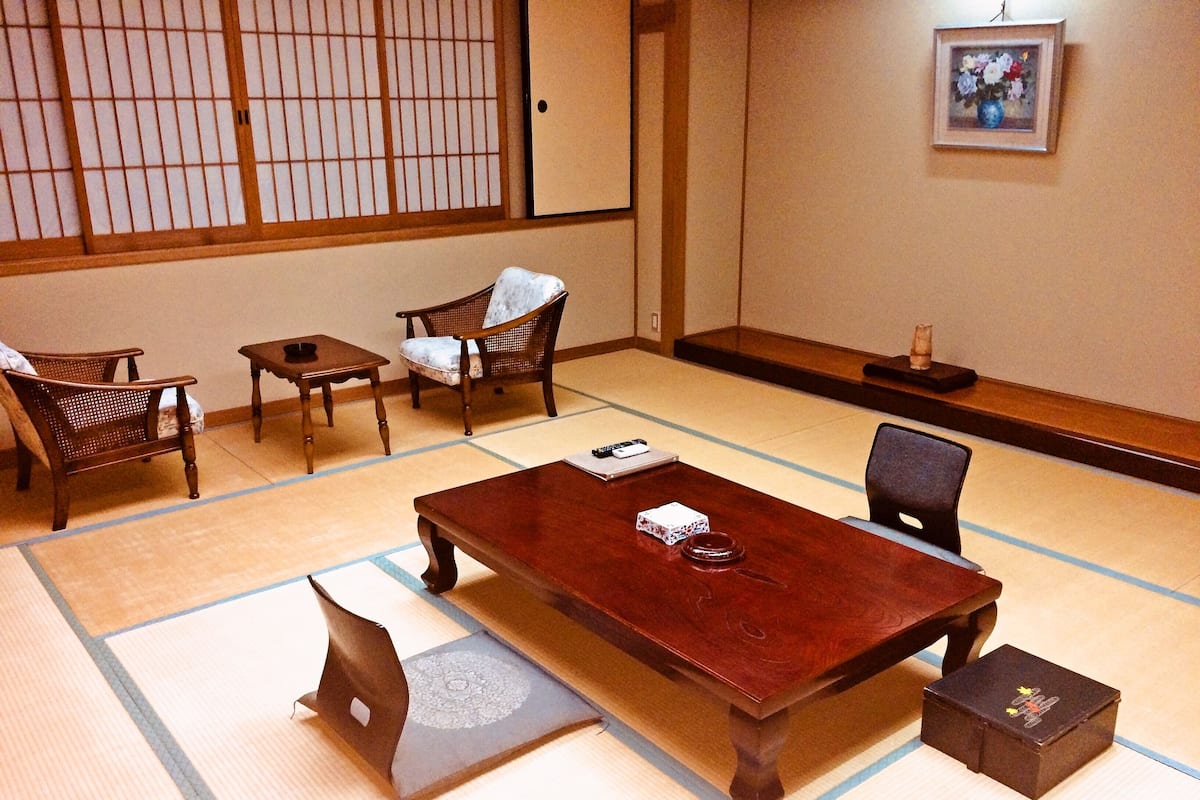 Phòng truyền thống (Japanese Style, 7 Guests, Prv. Toilet) | Két bảo mật tại phòng, bộ trải giường 