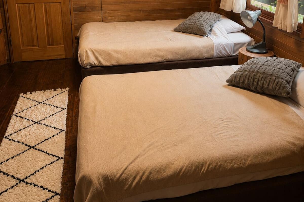 Blackout curtains, free WiFi, bed sheets
