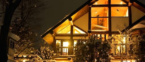 Ferienhaus (Log Meteor 7 Bedroom House)