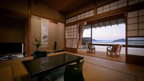 Dining - Mizuno Ryokan (Karatsu)