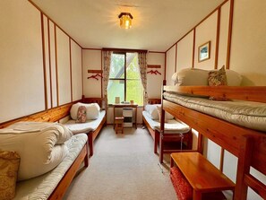 Dormitory Room, Female Only | Desk, free WiFi, bed sheets