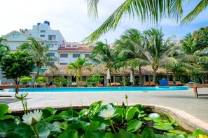 Exterior - Sun & Sands Beach Hotel (Phan Thiet)