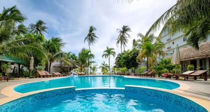 Sun & Sands Beach Hotel