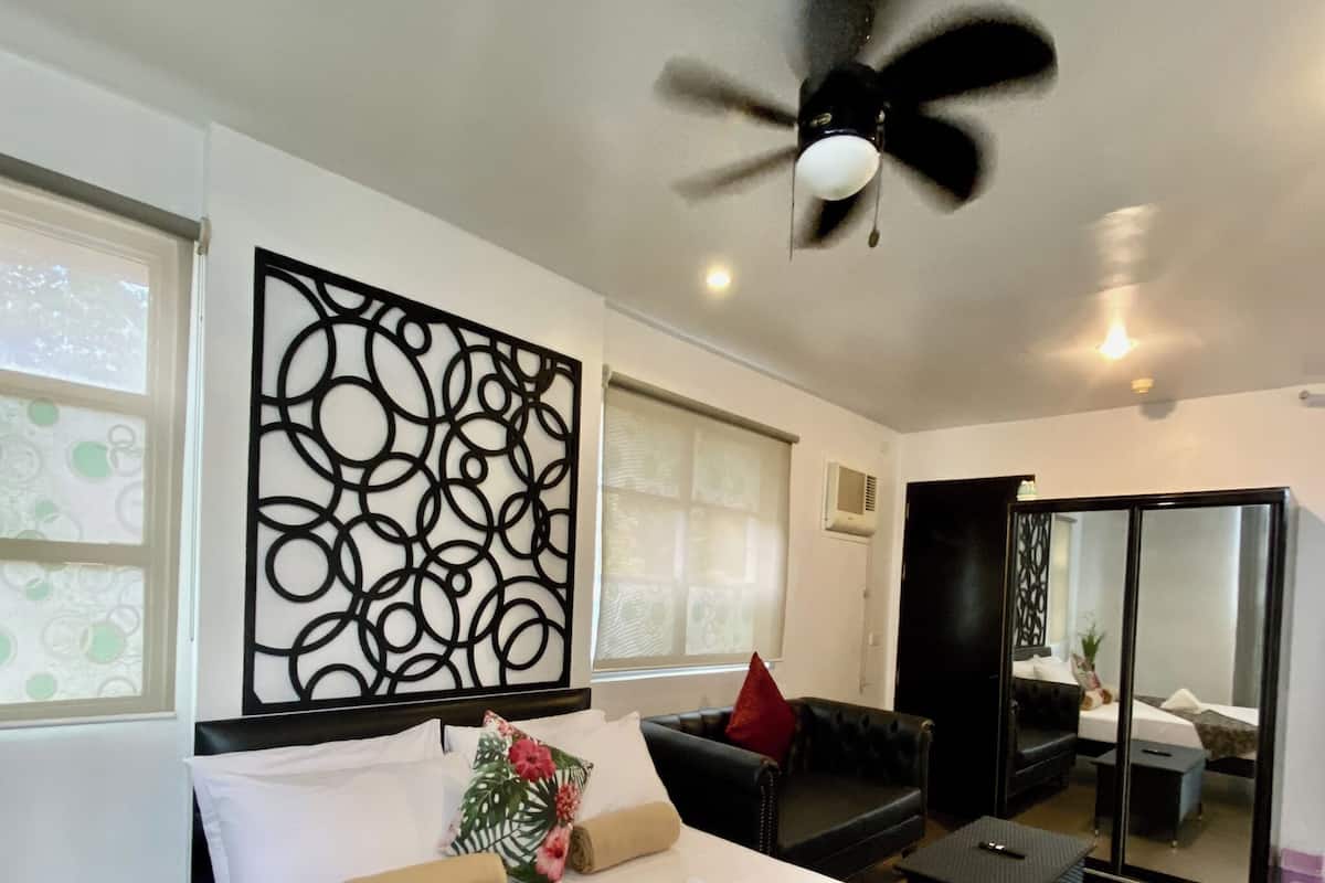 In-room safe, desk, blackout drapes, WiFi (free)