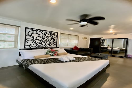 Micasa Lodge Palawan