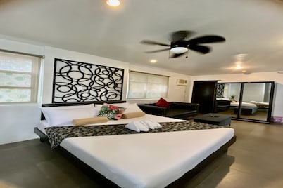 Micasa Lodge Palawan