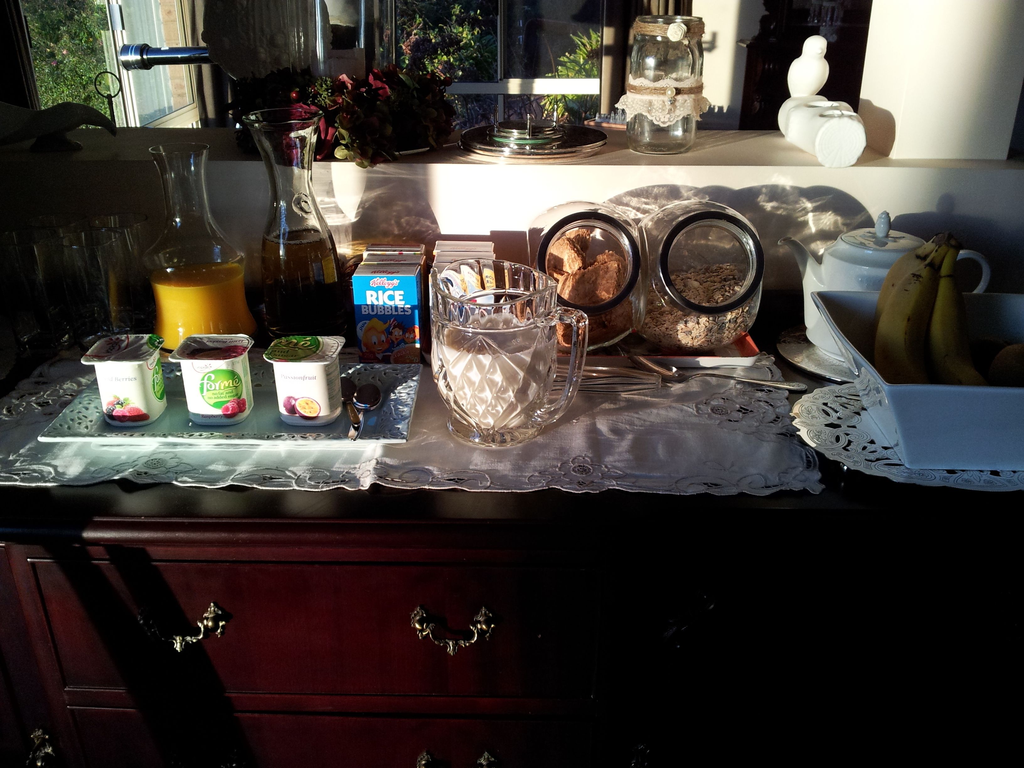 Free daily continental breakfast