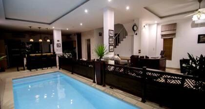 Frangipani Boutique Hotel