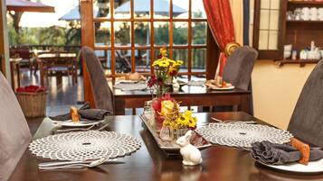 Breakfast area