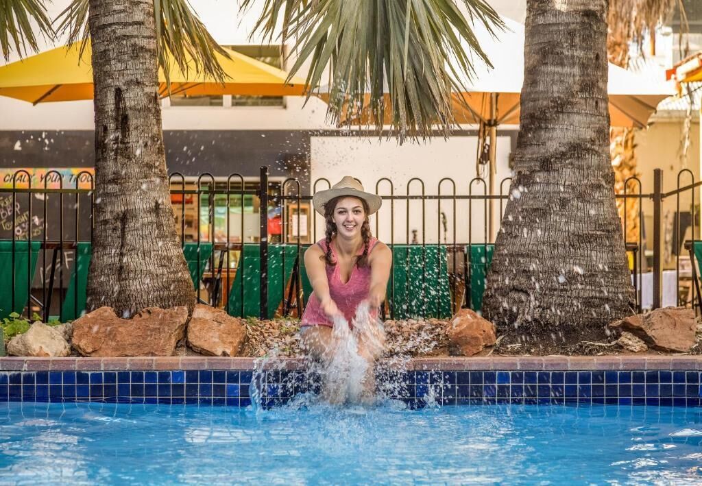 المنشأة من الخارج