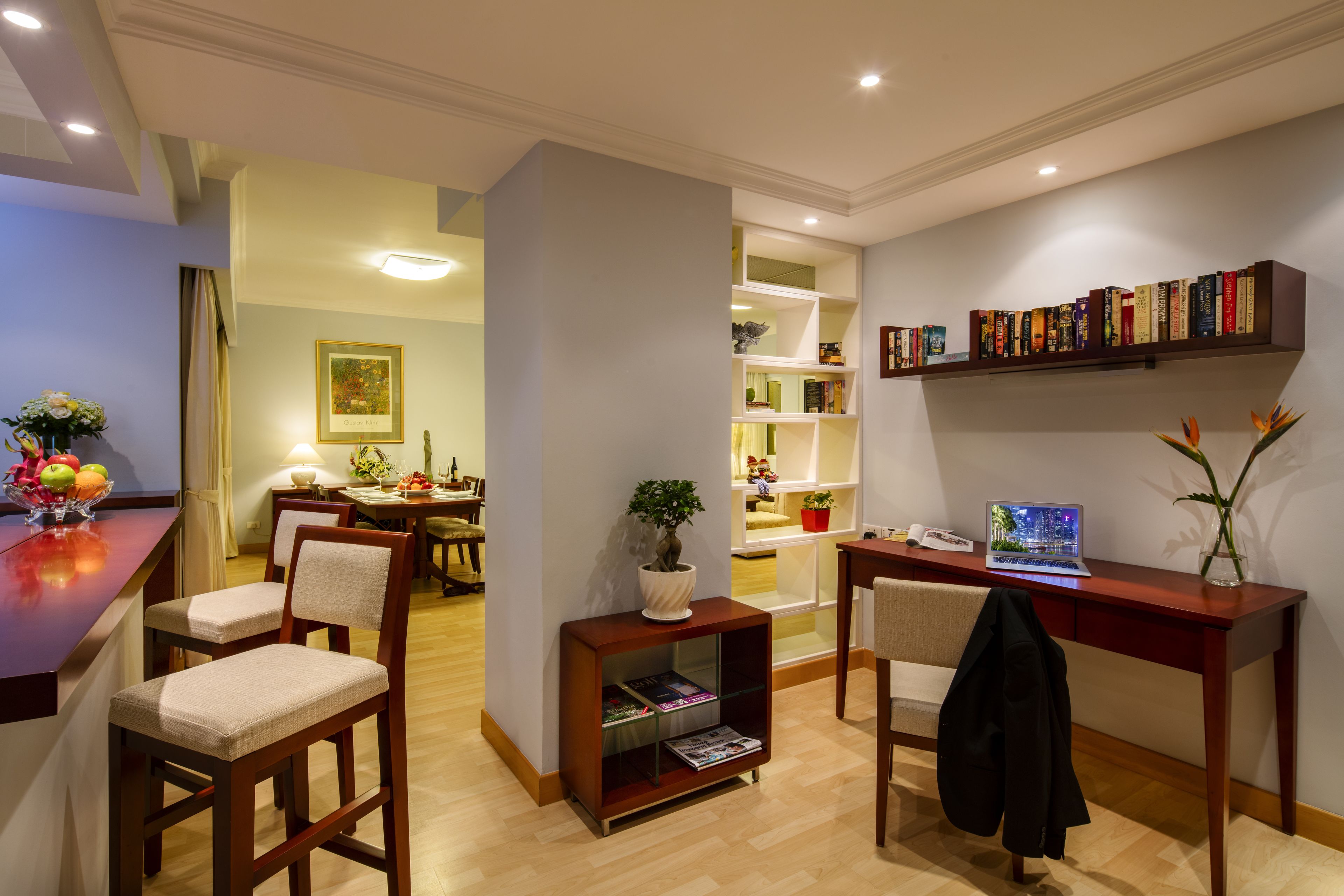 premier apartment, 2 bedrooms | living area | 32-inch lcd tv with satellite channels, tv