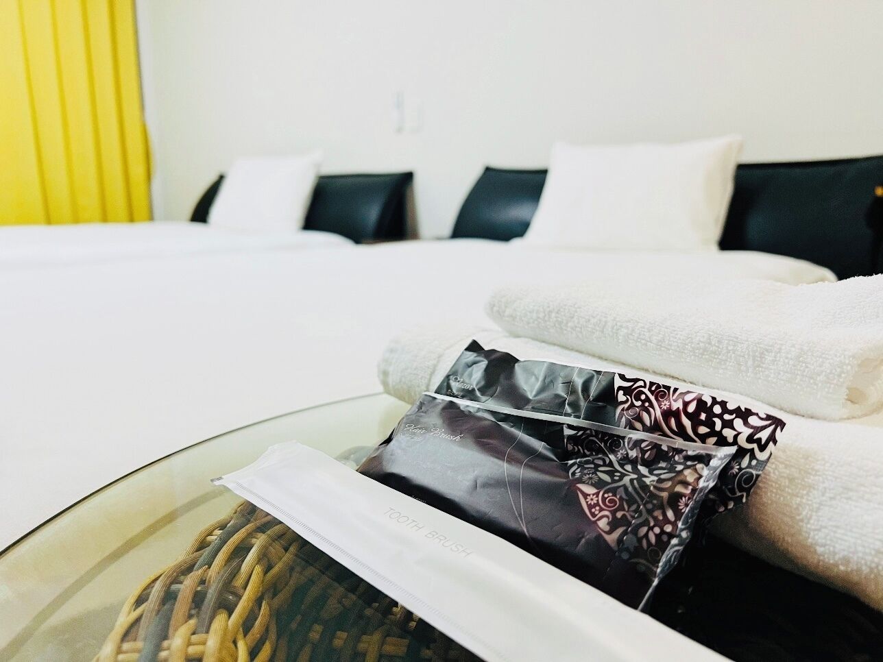 Western Style Room, 8 tatami, with Bathtub (Accessible) | In-room safe, free WiFi, bed sheets