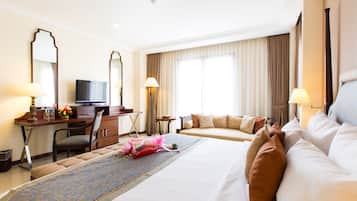In-room safe, blackout curtains, free WiFi, wheelchair access