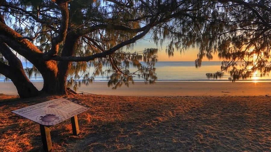 Nightcap at Queens Beach Hotel