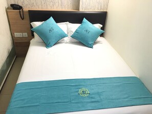 Standard (No Window) | Escritorio, camas extra y wifi gratis