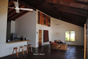 Interior detail - Mystic Sands (Utungake)