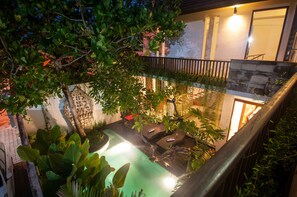 Outdoor pool - Bali Life Villas (Denpasar)