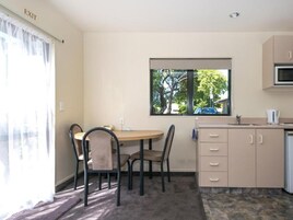 Individually furnished, laptop workspace, blackout drapes