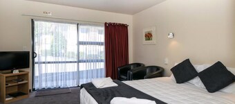 Ashleigh Court Motel