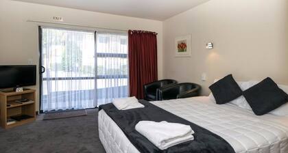 Ashleigh Court Motel