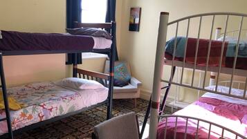 Wi-Fi gratis dan seprai linen