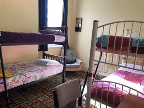 免费 WiFi、床单