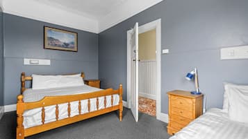 Wifi gratis y ropa de cama