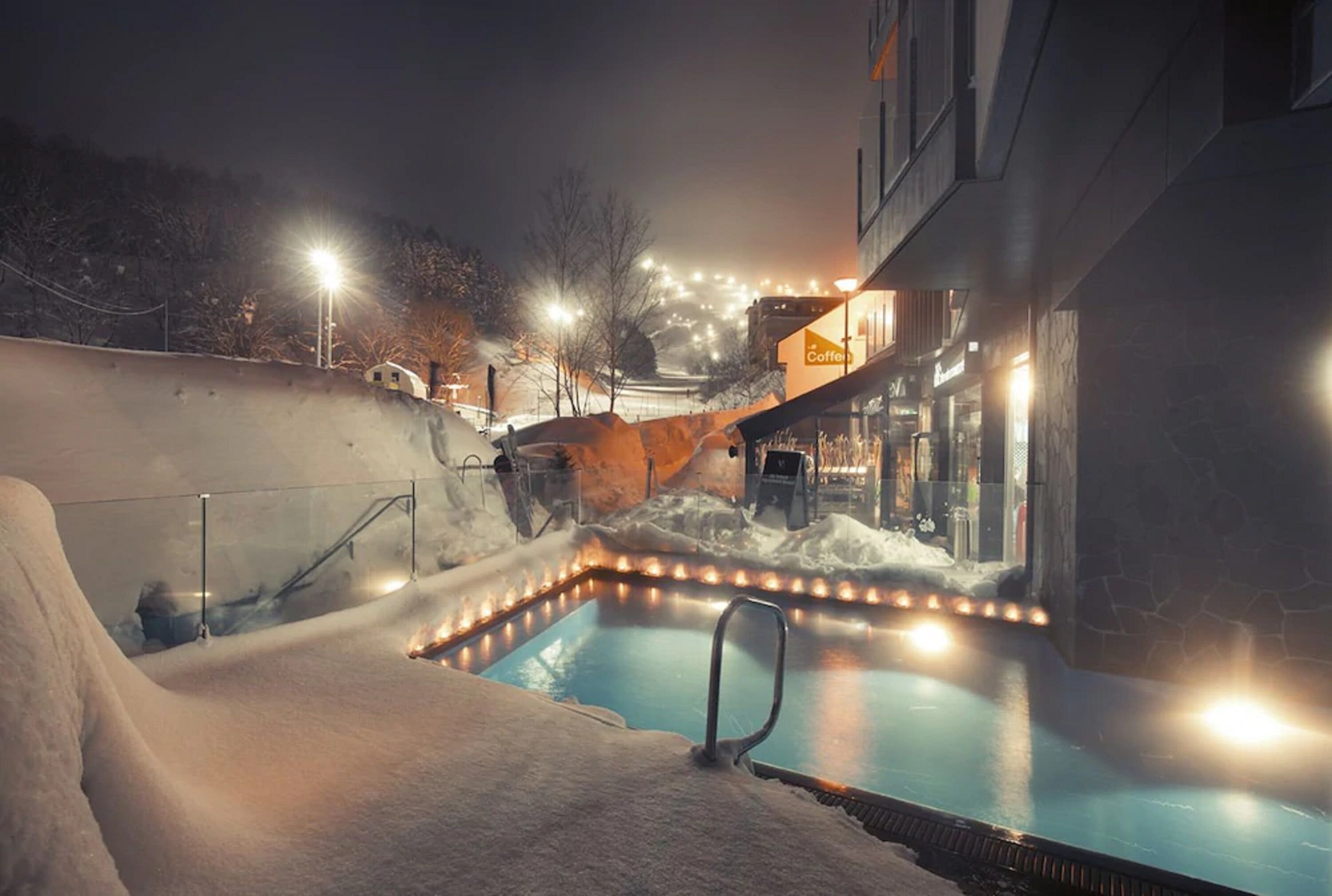 Seasonal outdoor pool
