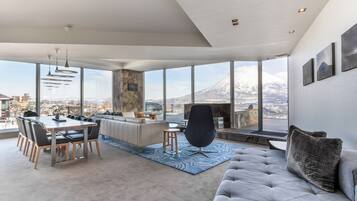 3 Bedroom Yotei Panorama Penthouse Suite | Interior detail